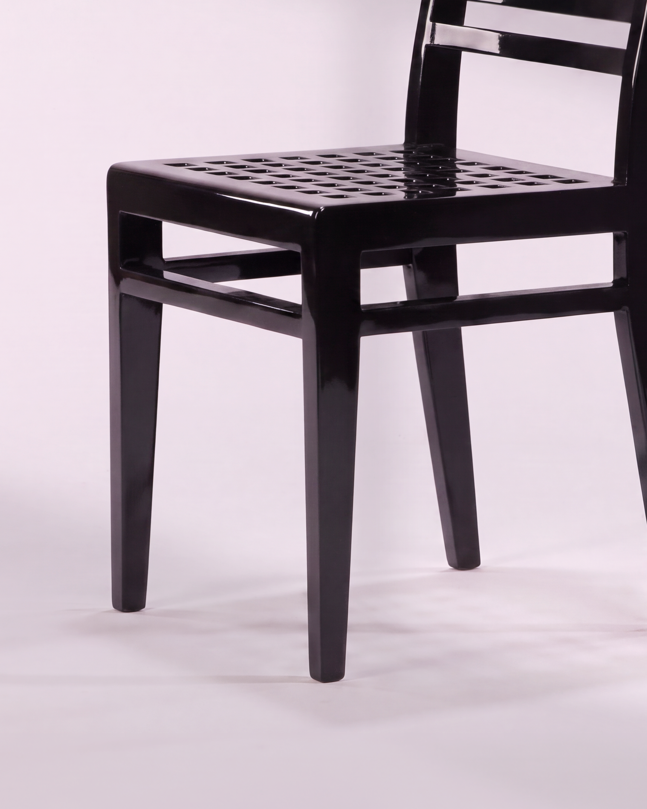 Chaise 103