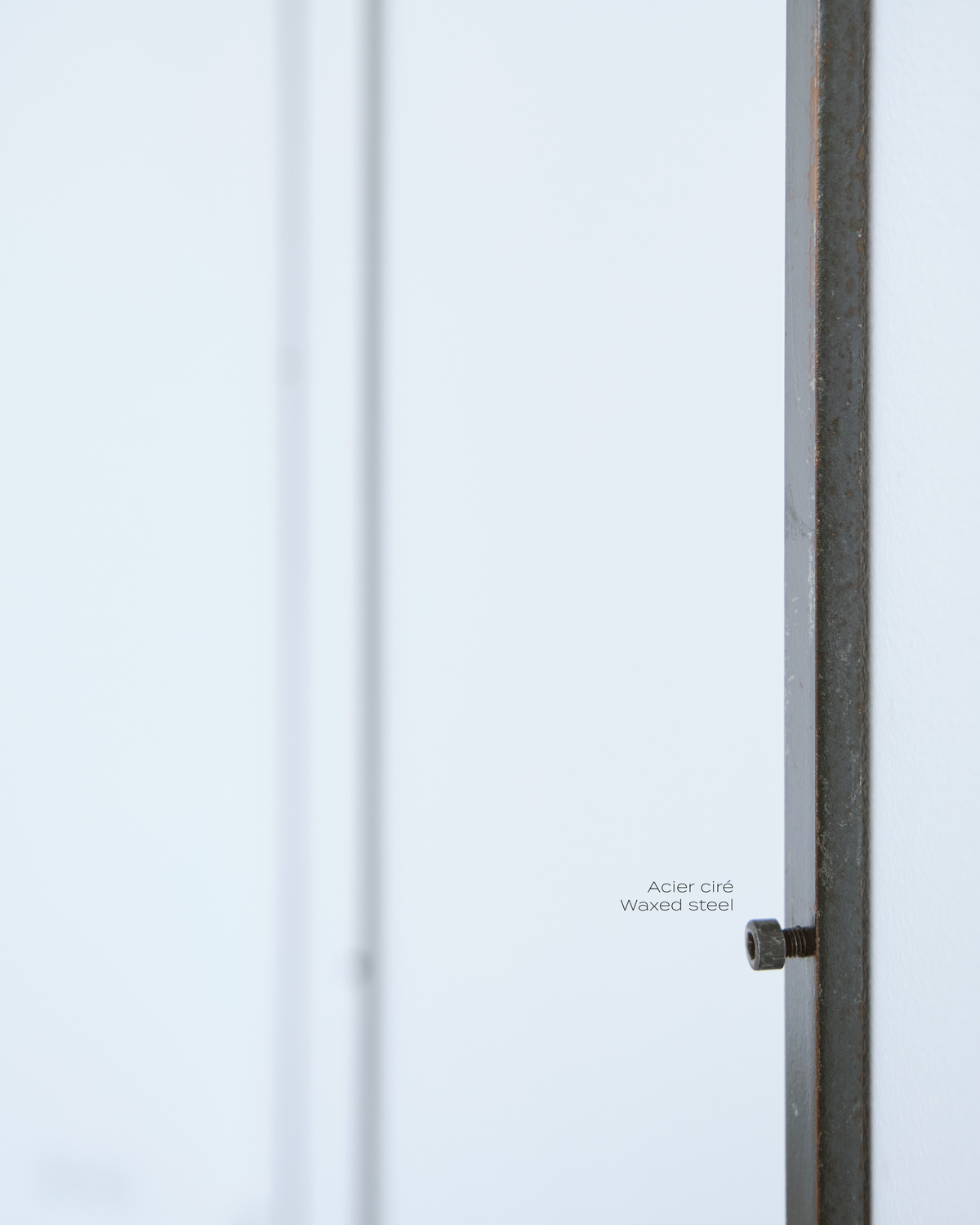 Wall standard