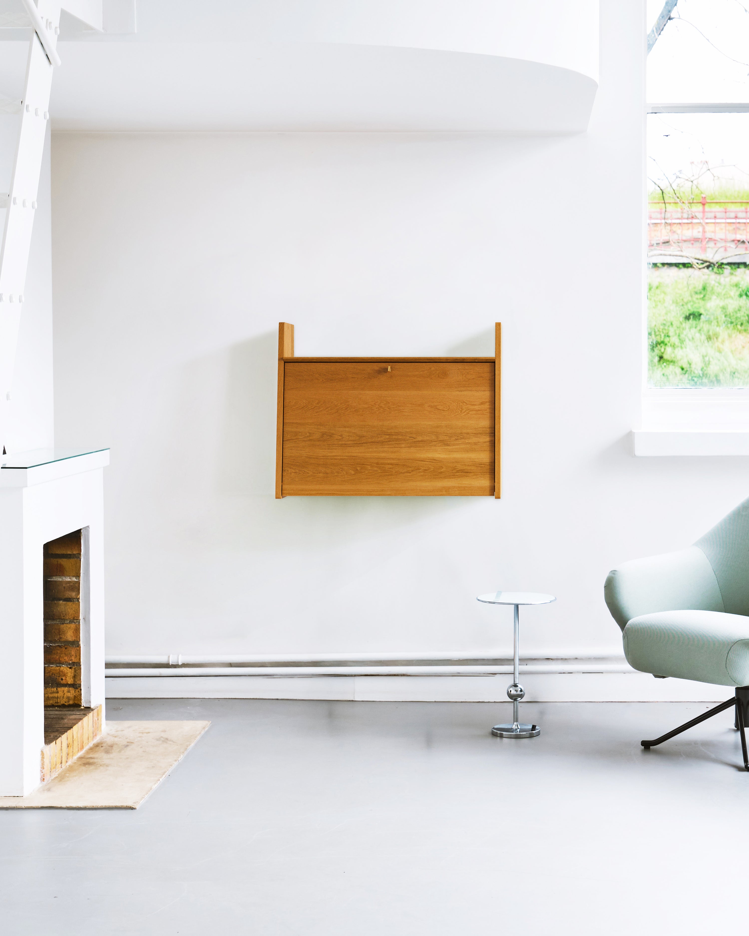 Wall desk • QA